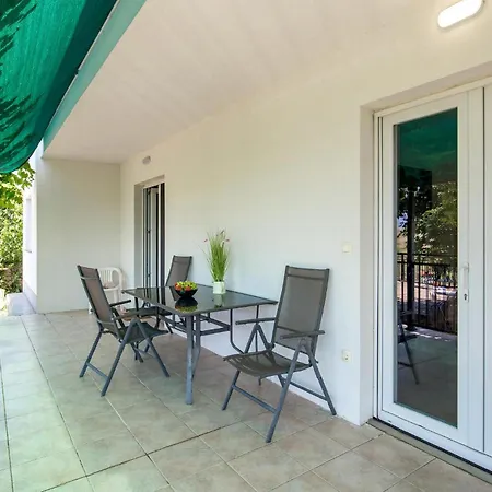 1 Bedroom Lovely In Appartamento